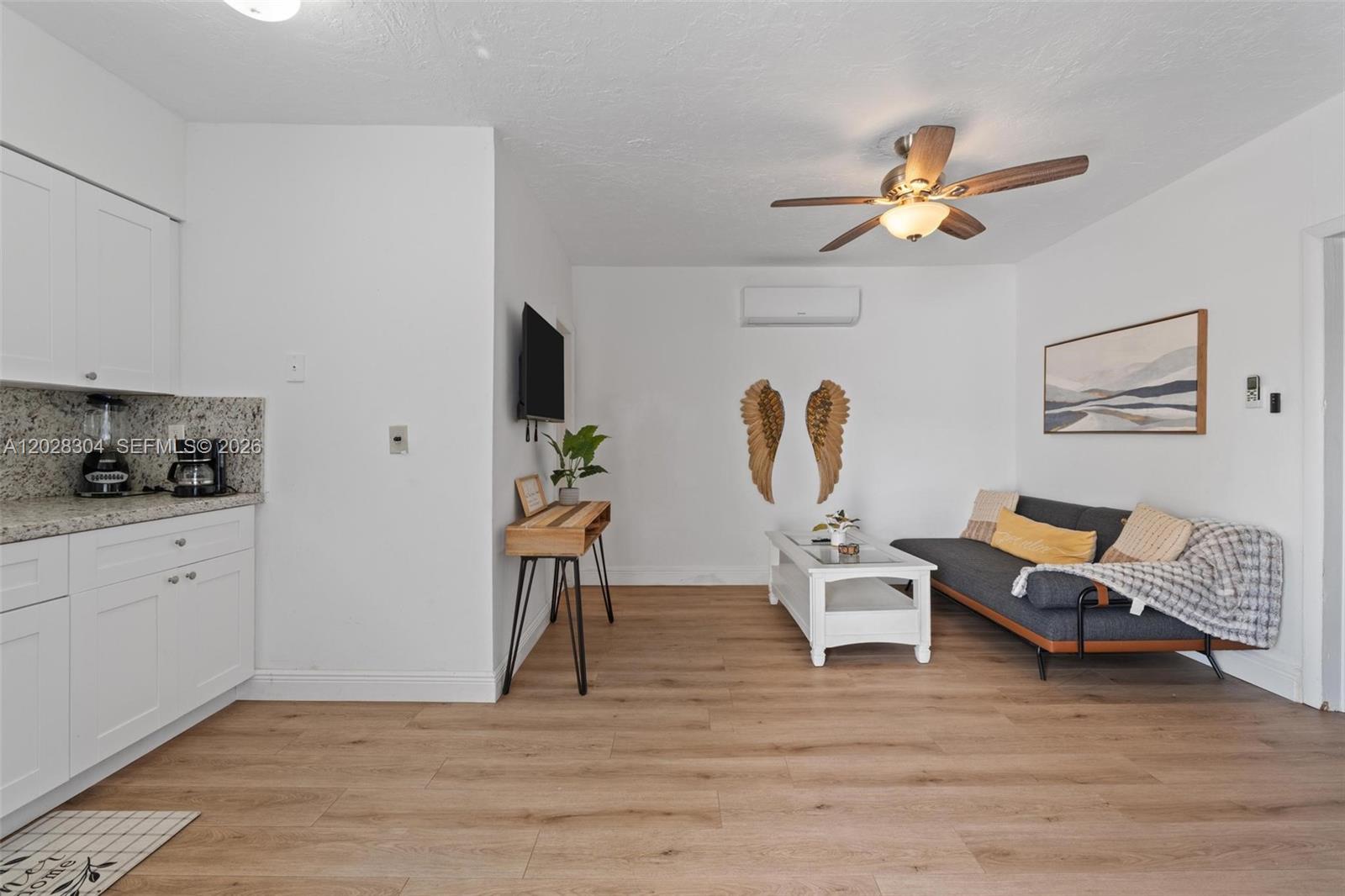 See details / 2211 sq. ft. $ 2026-06-01 0 Photo