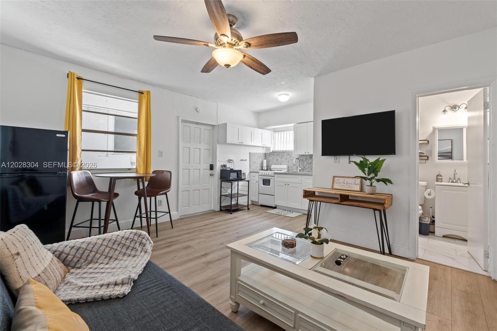 See details / 2211 sq. ft. $ 2026-06-01 0 Photo