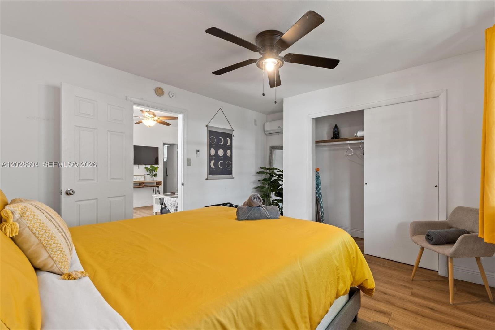 See details / 2211 sq. ft. $ 2026-06-01 0 Photo