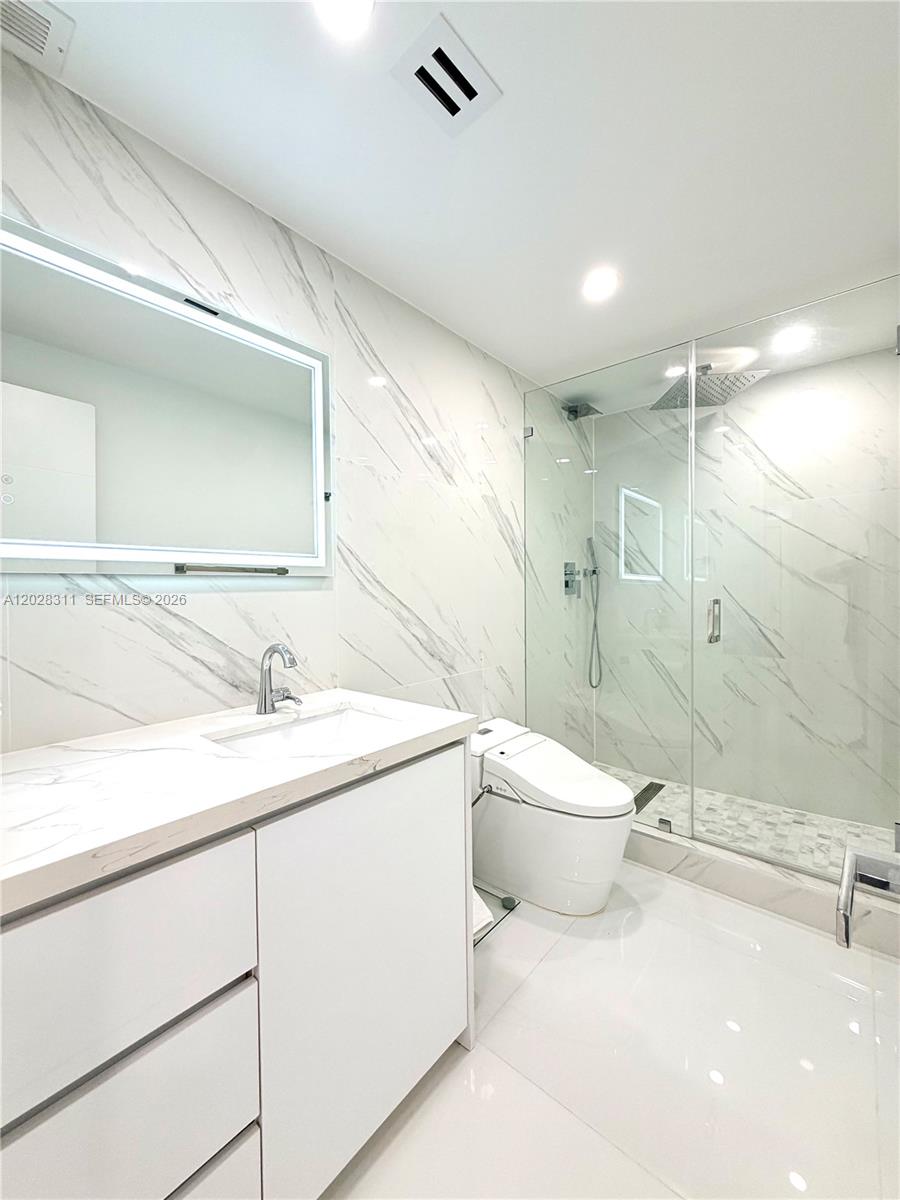 Photo of 19390 Collins Ave #908, Sunny Isles Beach, Florida, 33160 -