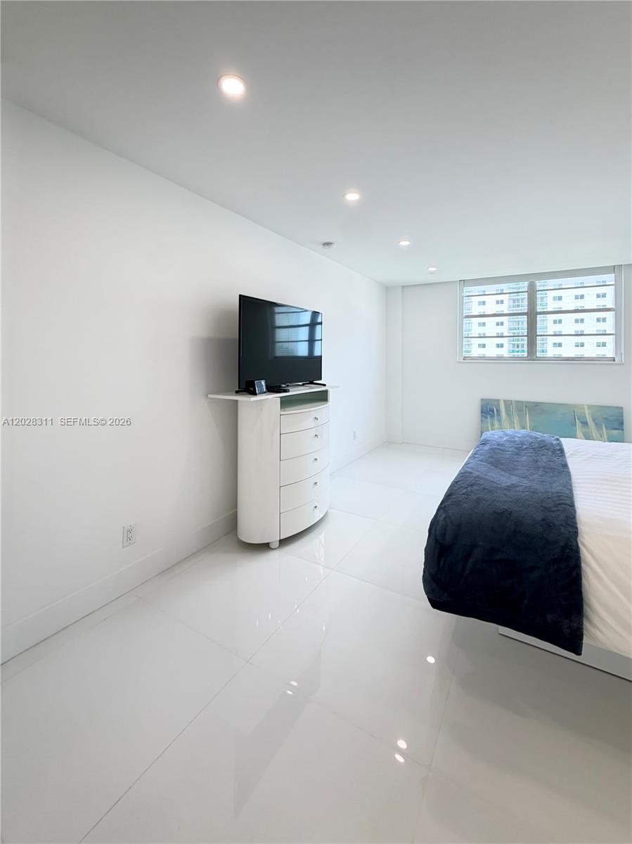 Photo of 19390 Collins Ave #908, Sunny Isles Beach, Florida, 33160 -
