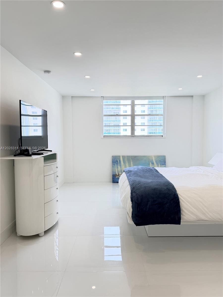 Photo of 19390 Collins Ave #908, Sunny Isles Beach, Florida, 33160 -