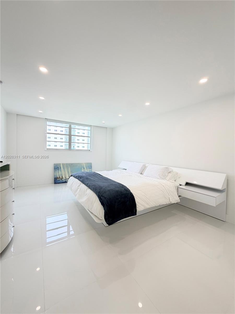 Photo of 19390 Collins Ave #908, Sunny Isles Beach, Florida, 33160 -