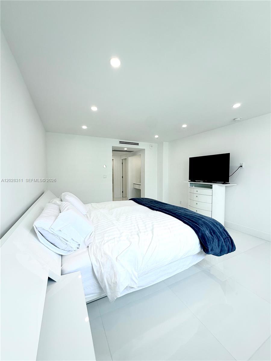 Photo of 19390 Collins Ave #908, Sunny Isles Beach, Florida, 33160 -