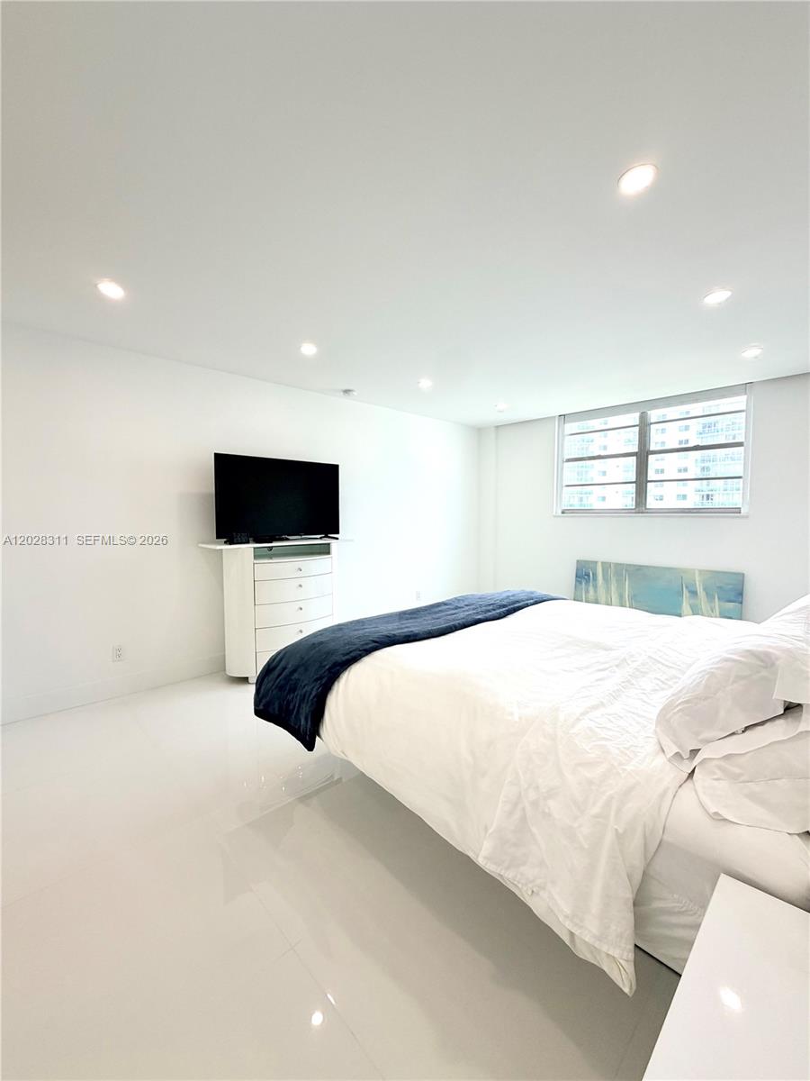 Photo of 19390 Collins Ave #908, Sunny Isles Beach, Florida, 33160 -