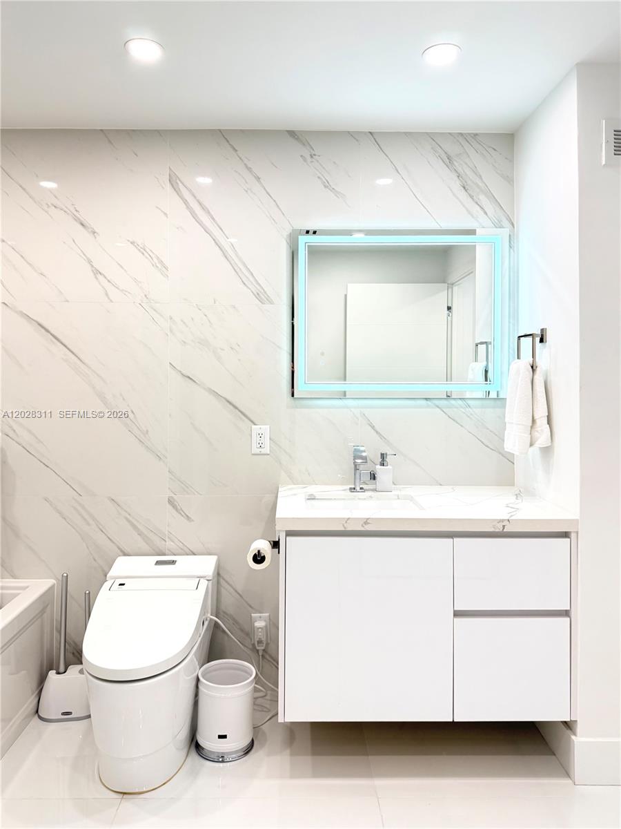 Photo of 19390 Collins Ave #908, Sunny Isles Beach, Florida, 33160 -