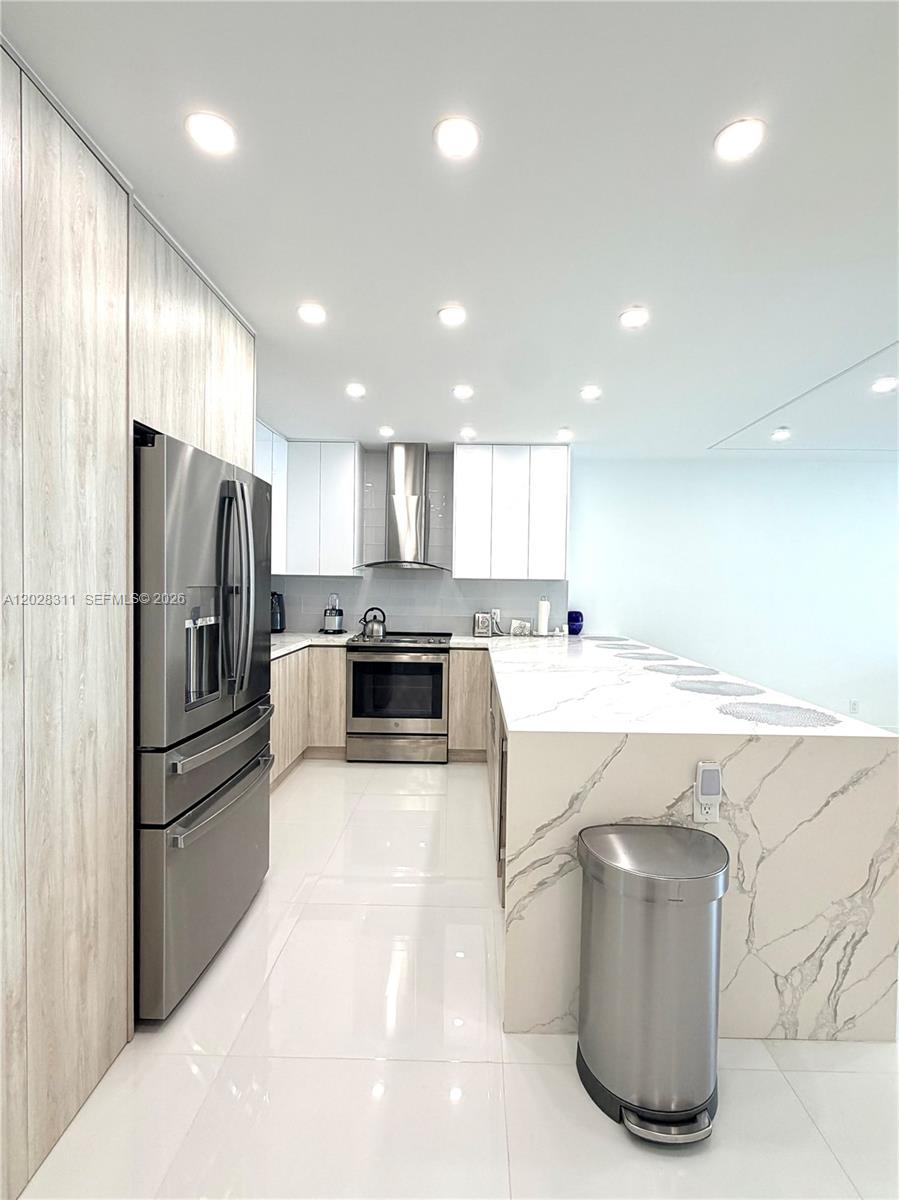 Photo of 19390 Collins Ave #908, Sunny Isles Beach, Florida, 33160 -