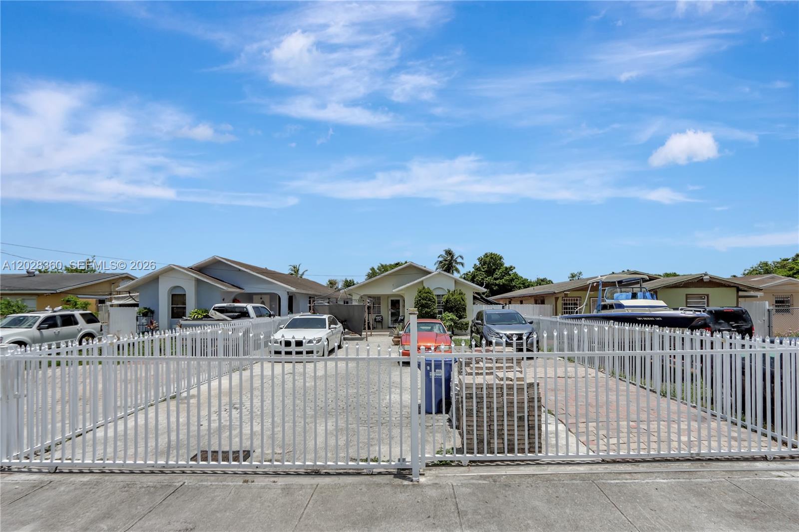 See details / 1789 sq. ft. $ 2026-06-01 0 Photo