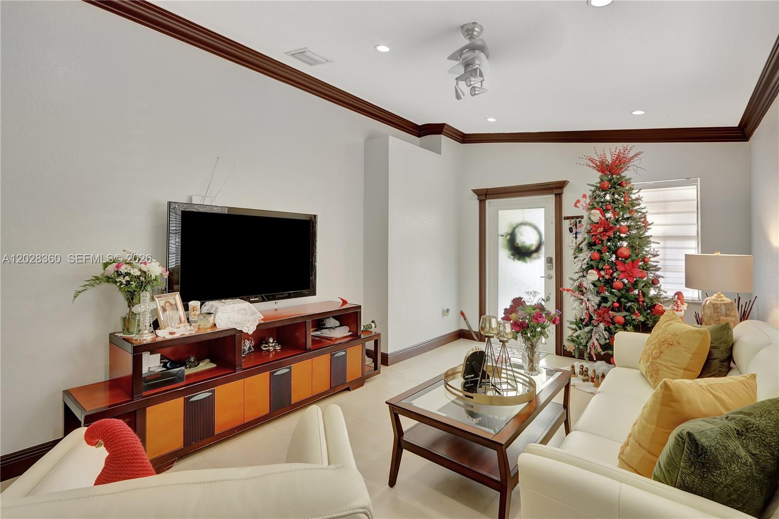 See details / 1789 sq. ft. $ 2026-06-01 0 Photo