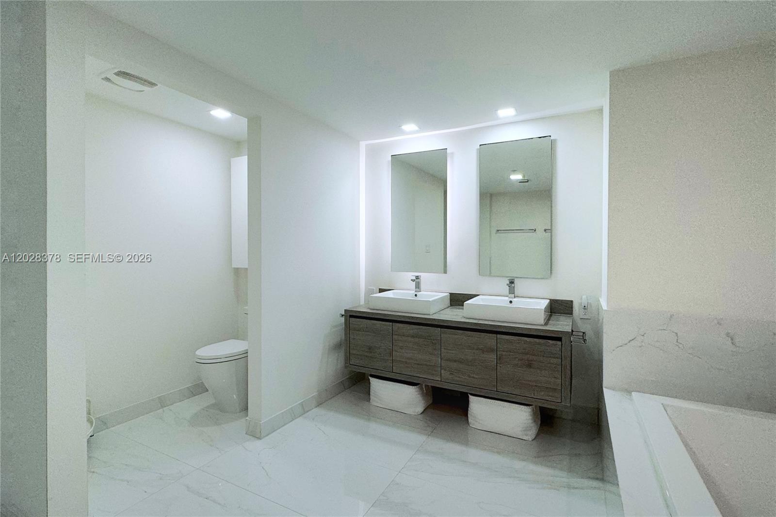 Photo of 400 Sunny Isles Blvd #1505, Sunny Isles Beach, Florida, 33160 -