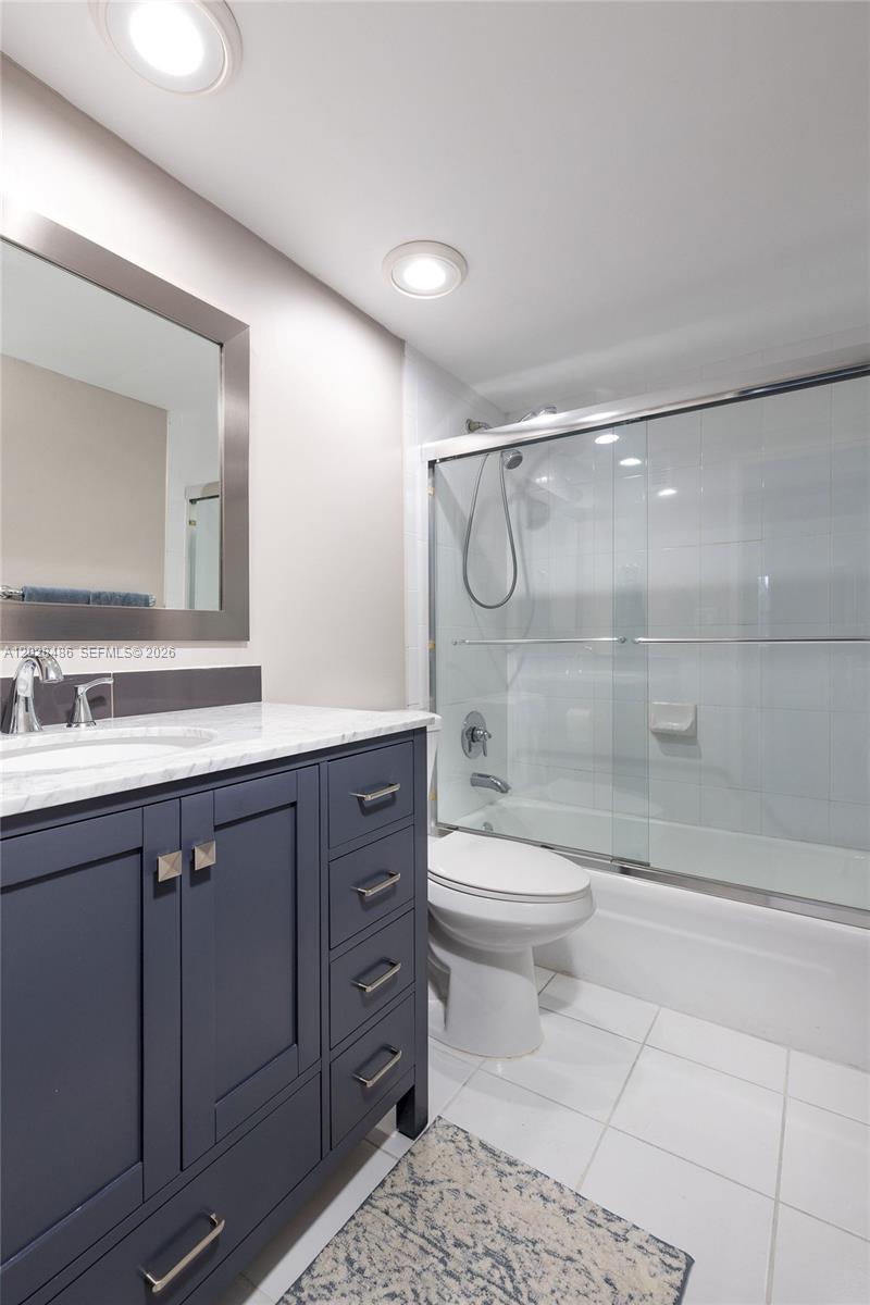 Photo of 3001 Ocean Dr  #227, Hollywood, Florida, 33019 - 