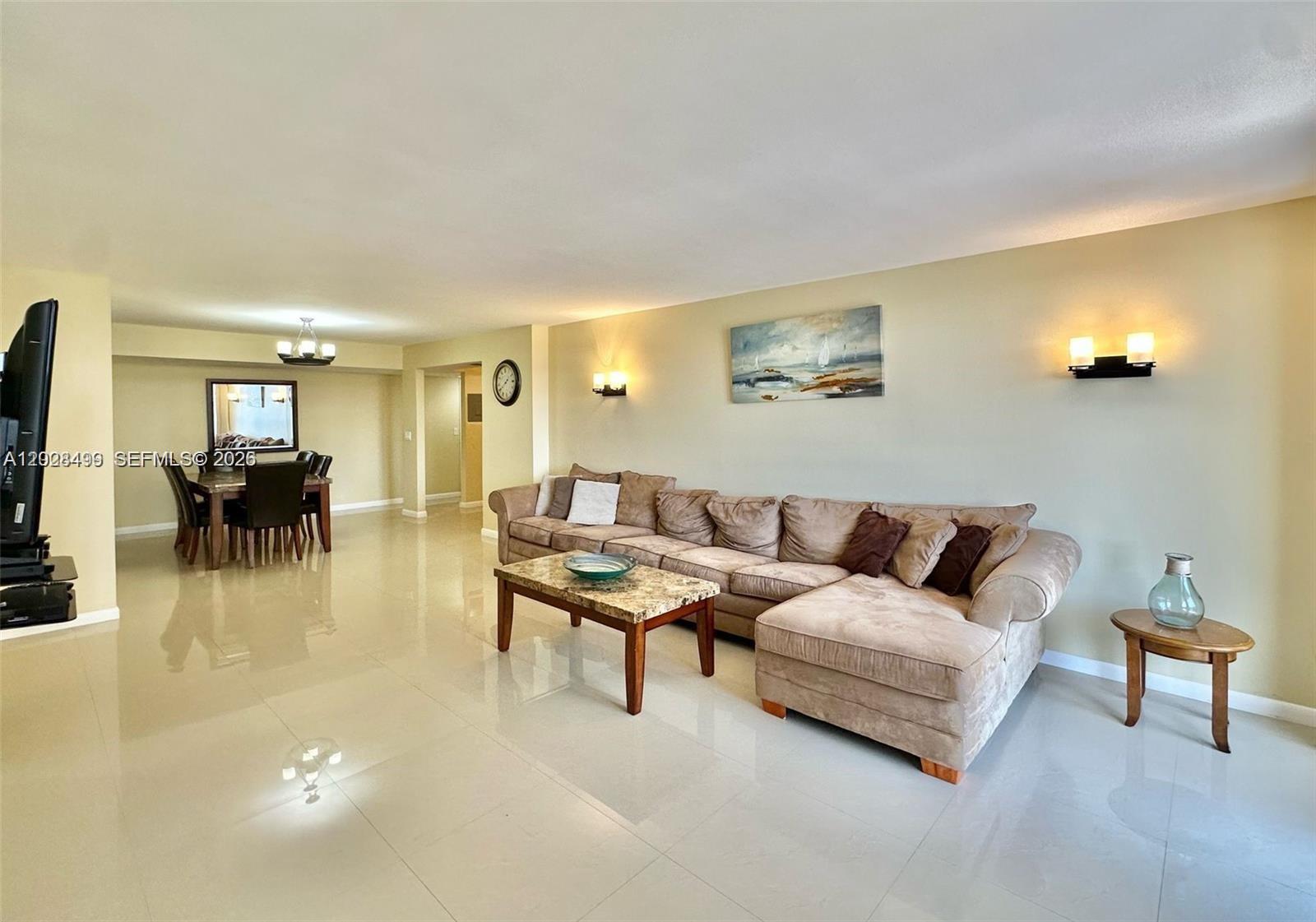 Photo of 2401 Ocean Dr  #707, Hollywood, Florida, 33019 - 