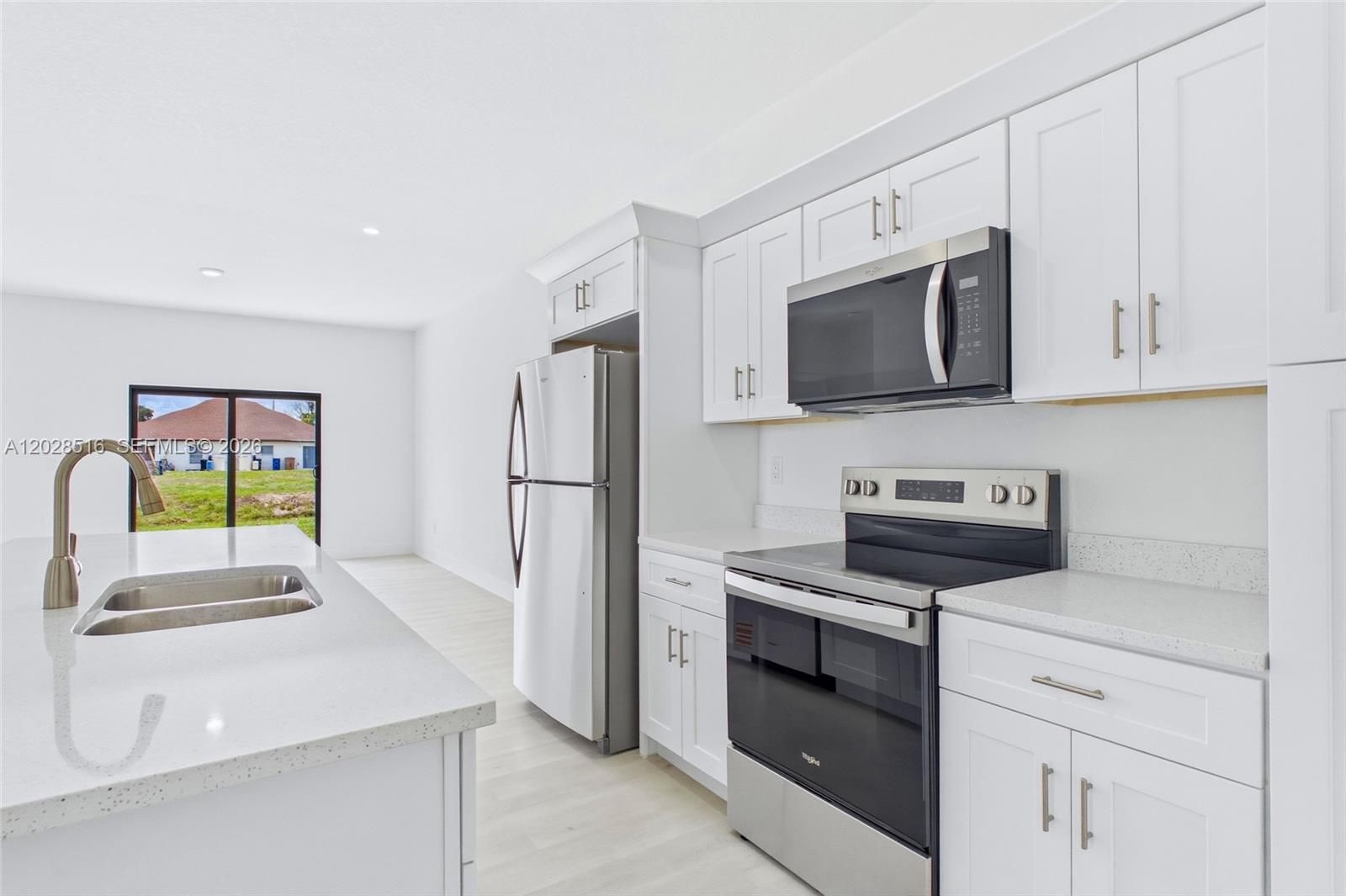   /  2368 sq. ft. $ 2026-06-01 0 foto