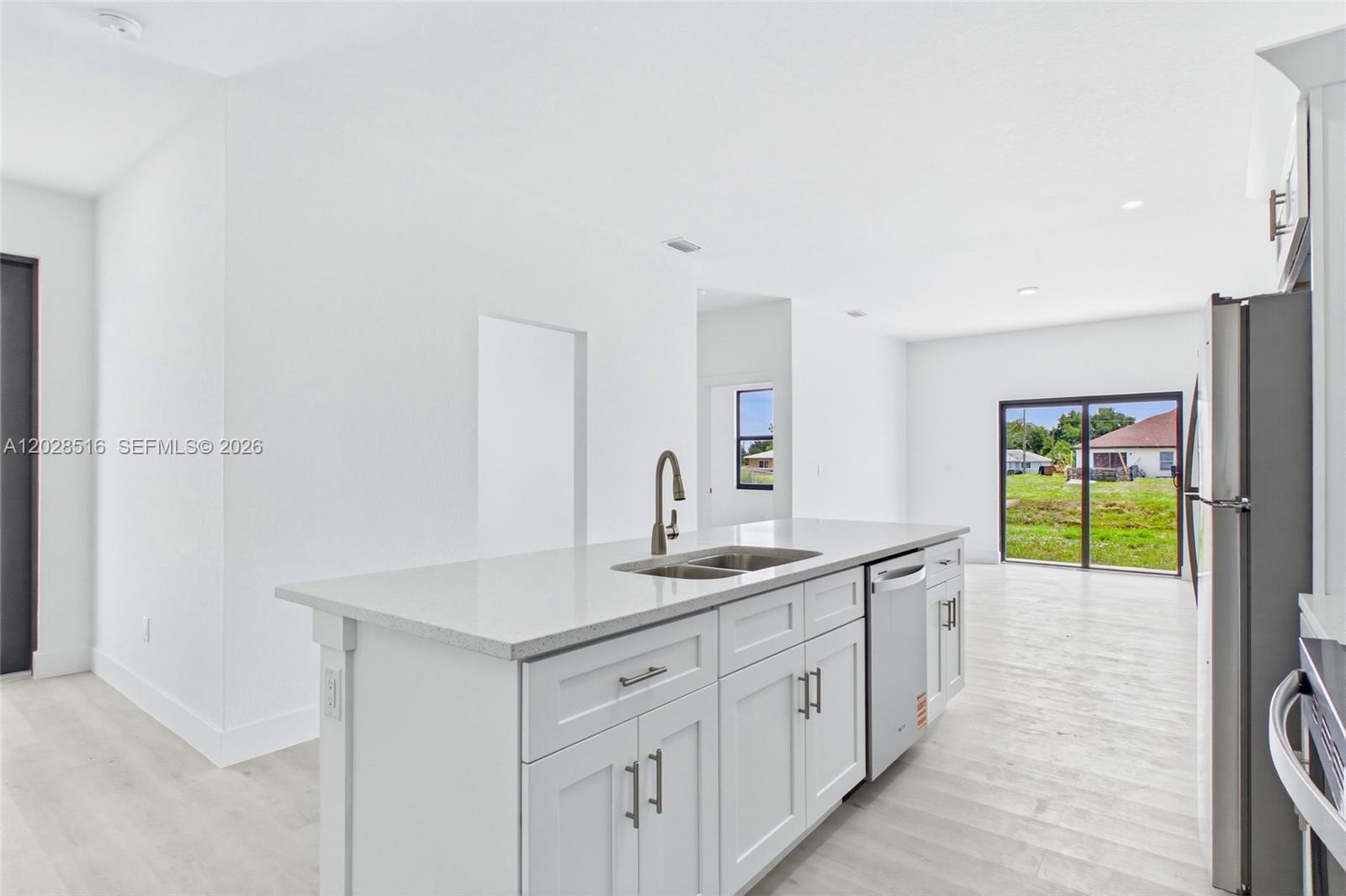   /  2368 sq. ft. $ 2026-06-01 0 foto