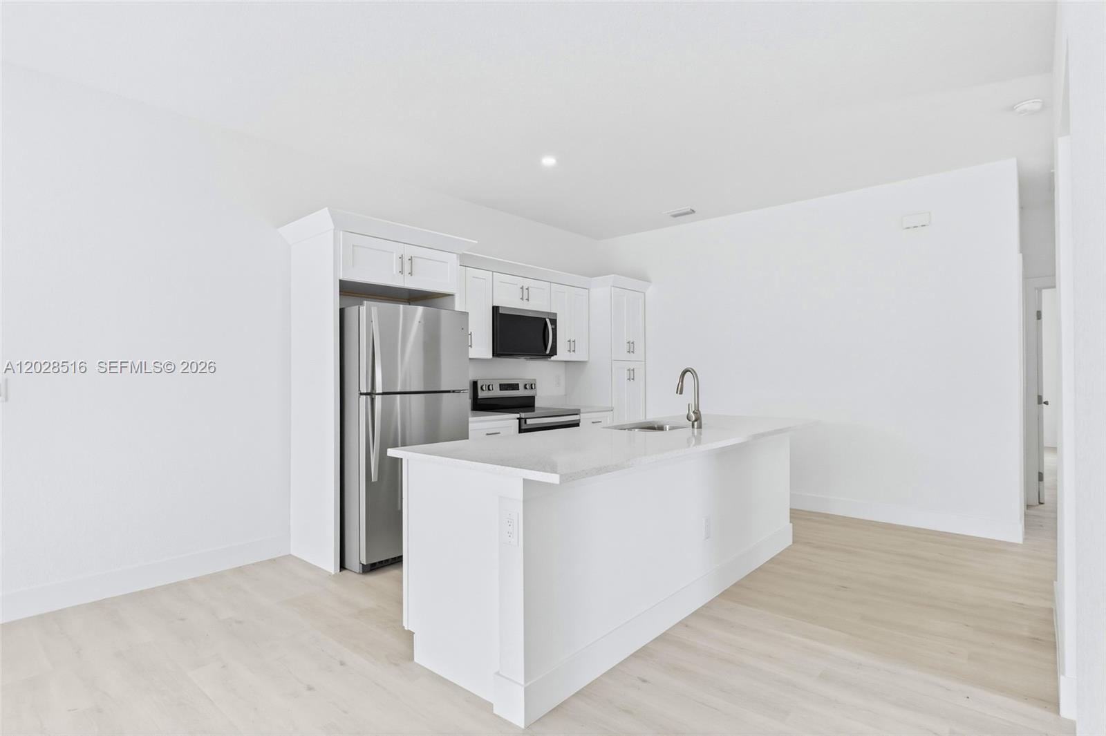   /  2368 sq. ft. $ 2026-06-01 0 foto