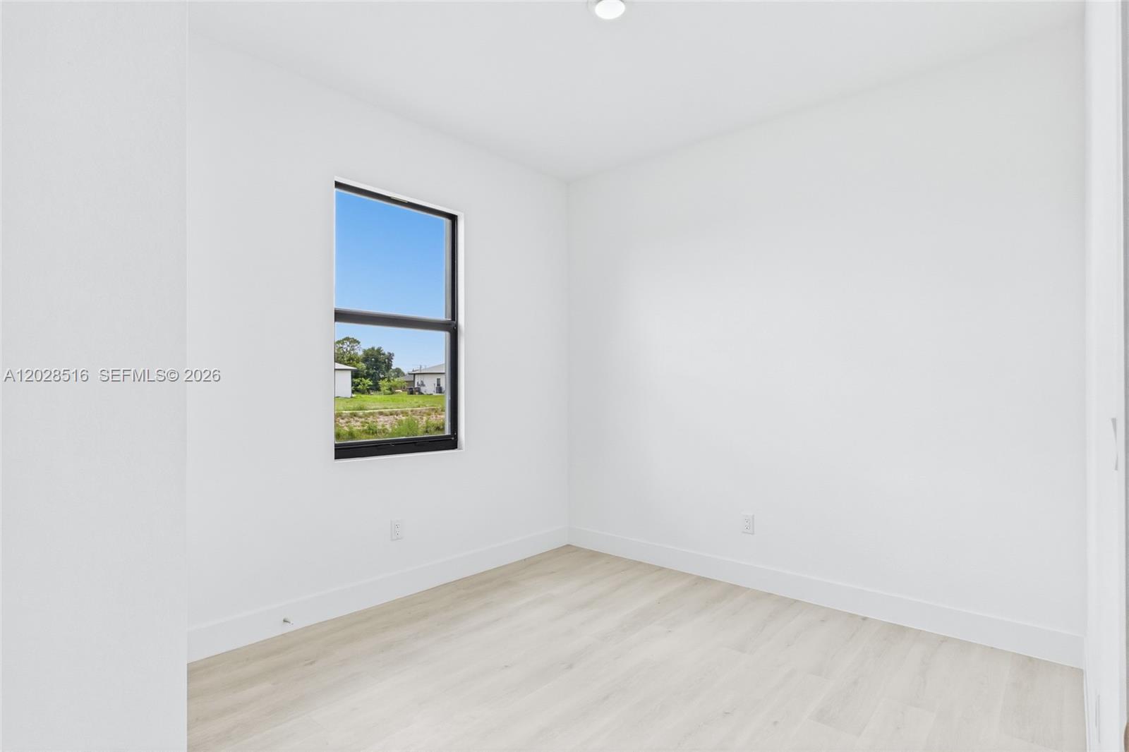   /  2368 sq. ft. $ 2026-06-01 0 foto