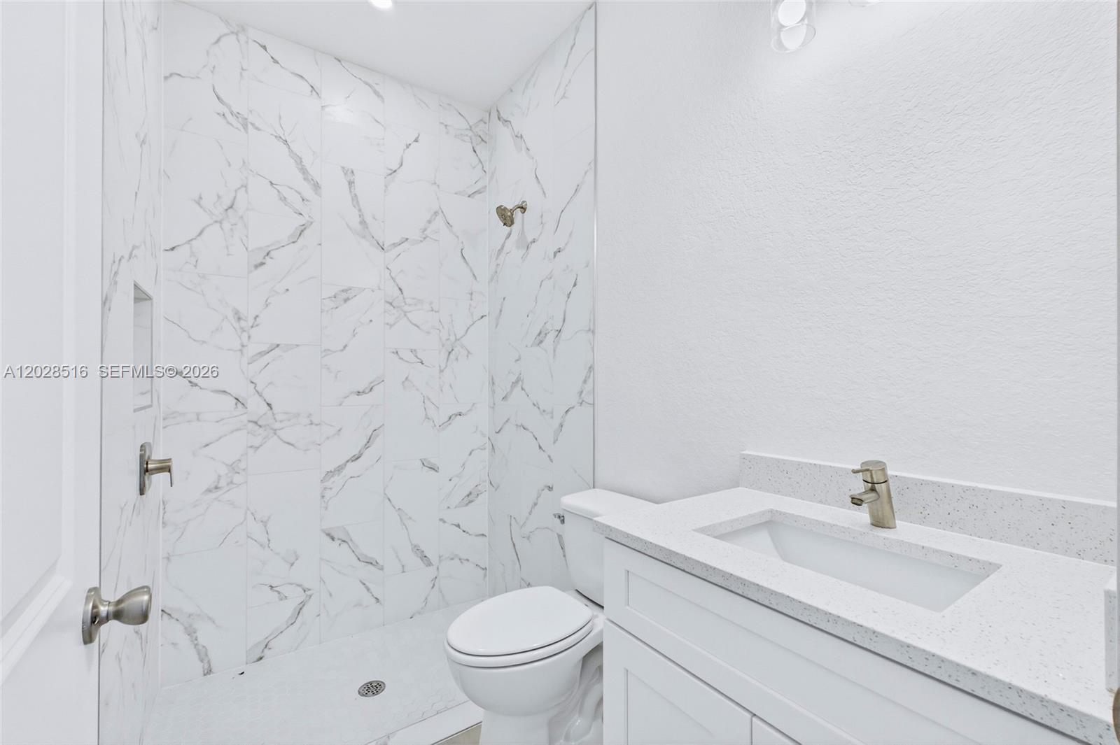  /  2368 sq. ft. $ 2026-06-01 0 foto