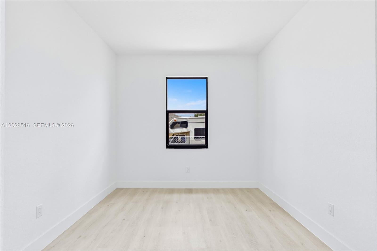   /  2368 sq. ft. $ 2026-06-01 0 foto