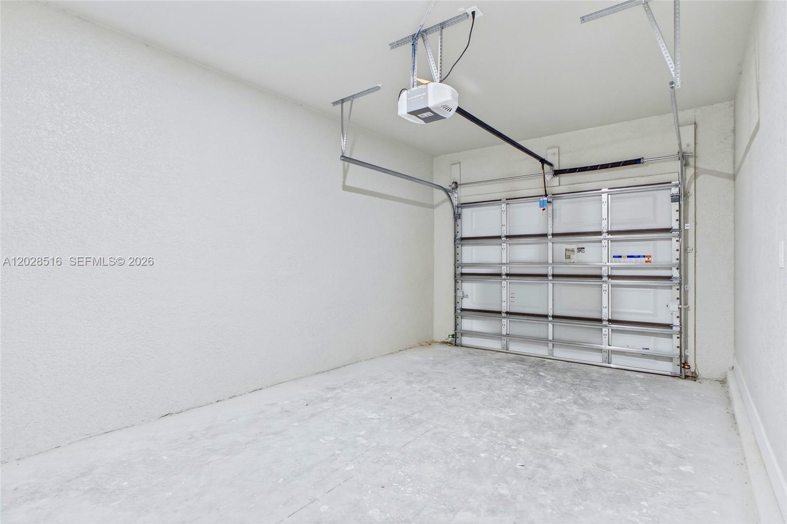   /  2368 sq. ft. $ 2026-06-01 0 foto