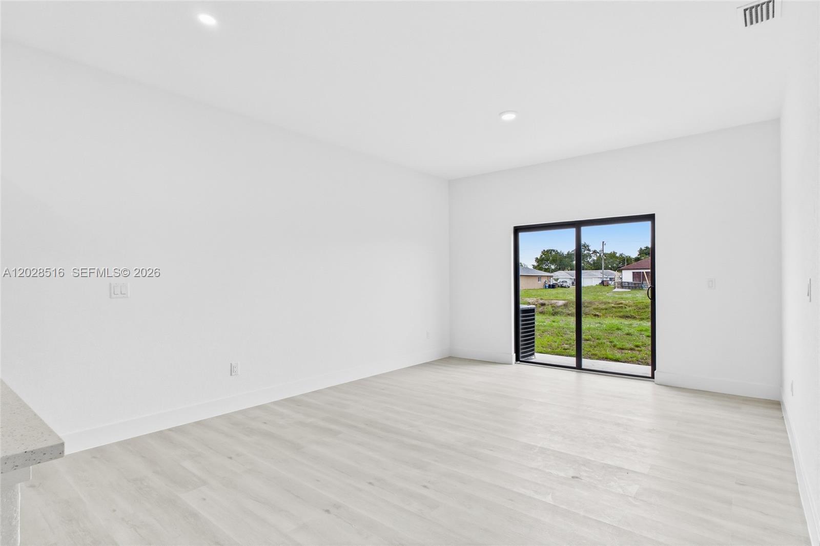   /  2368 sq. ft. $ 2026-06-01 0 foto