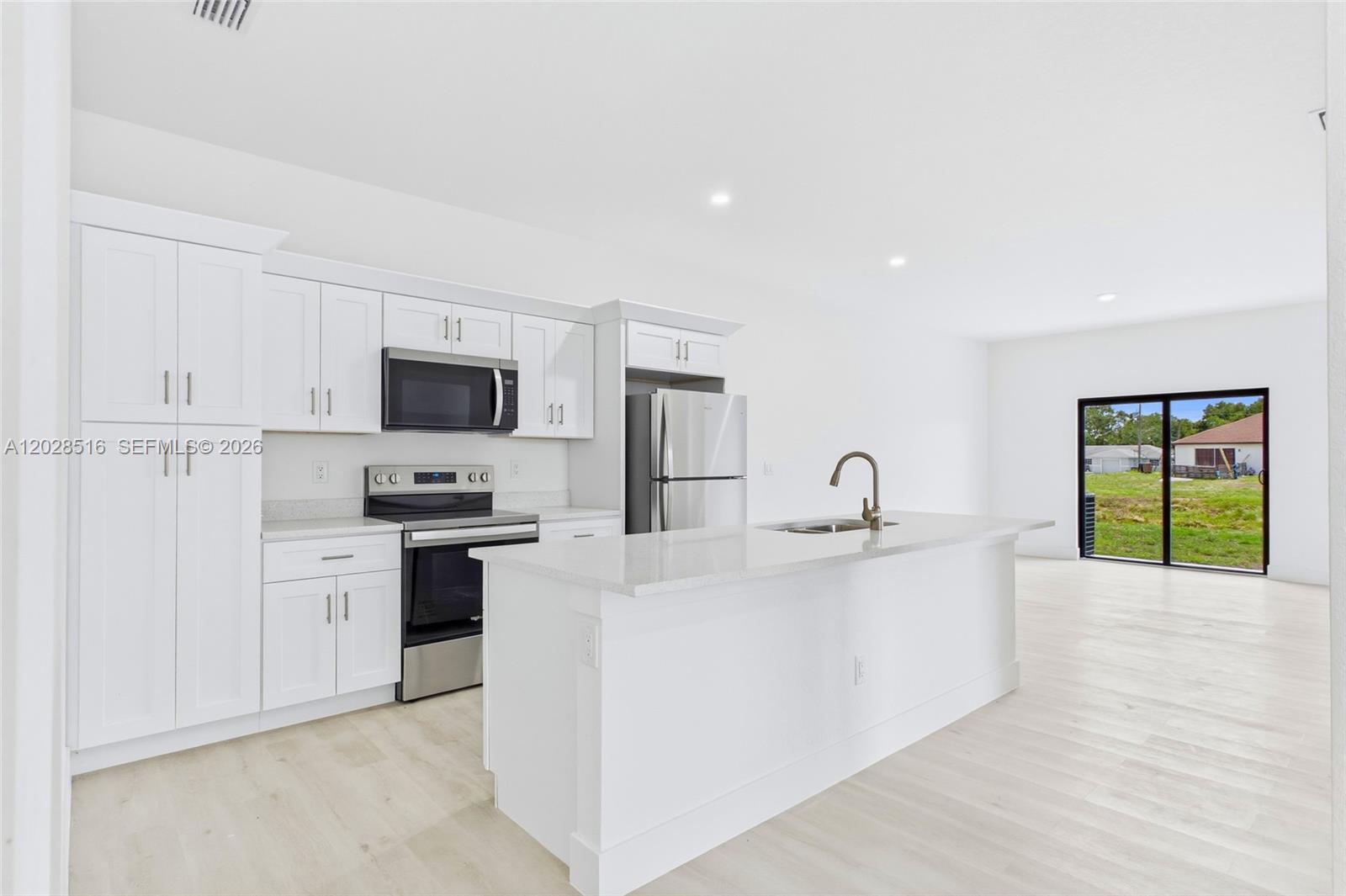   /  2368 sq. ft. $ 2026-06-01 0 foto