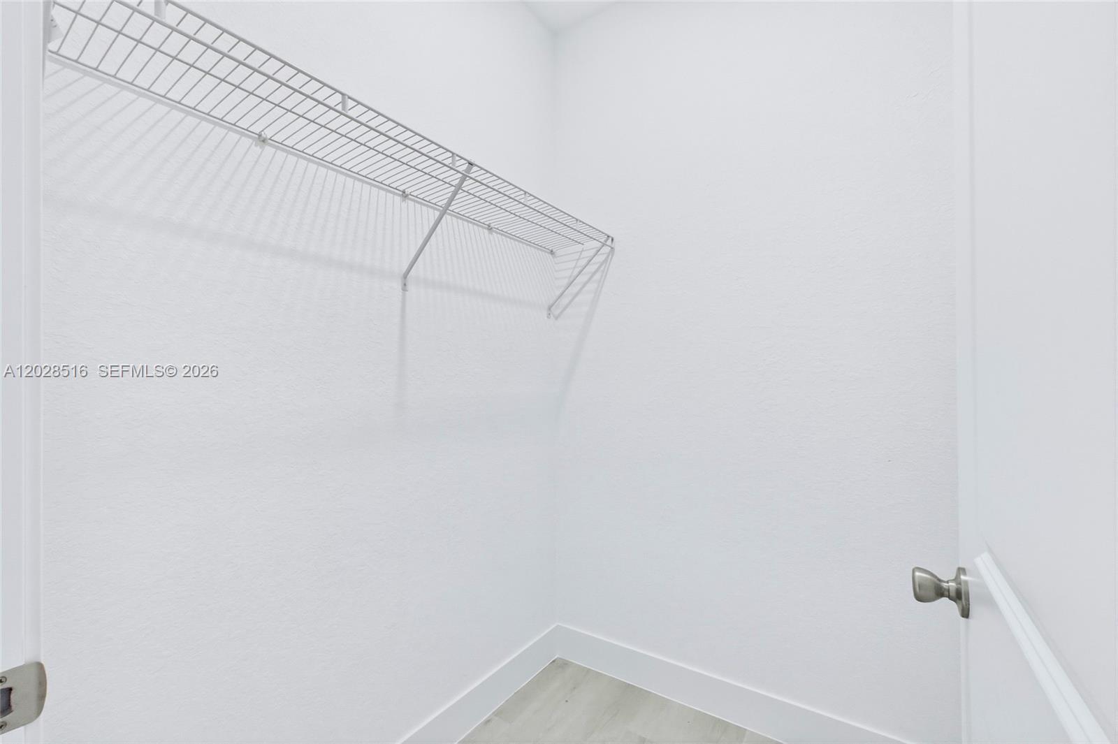   /  2368 sq. ft. $ 2026-06-01 0 foto