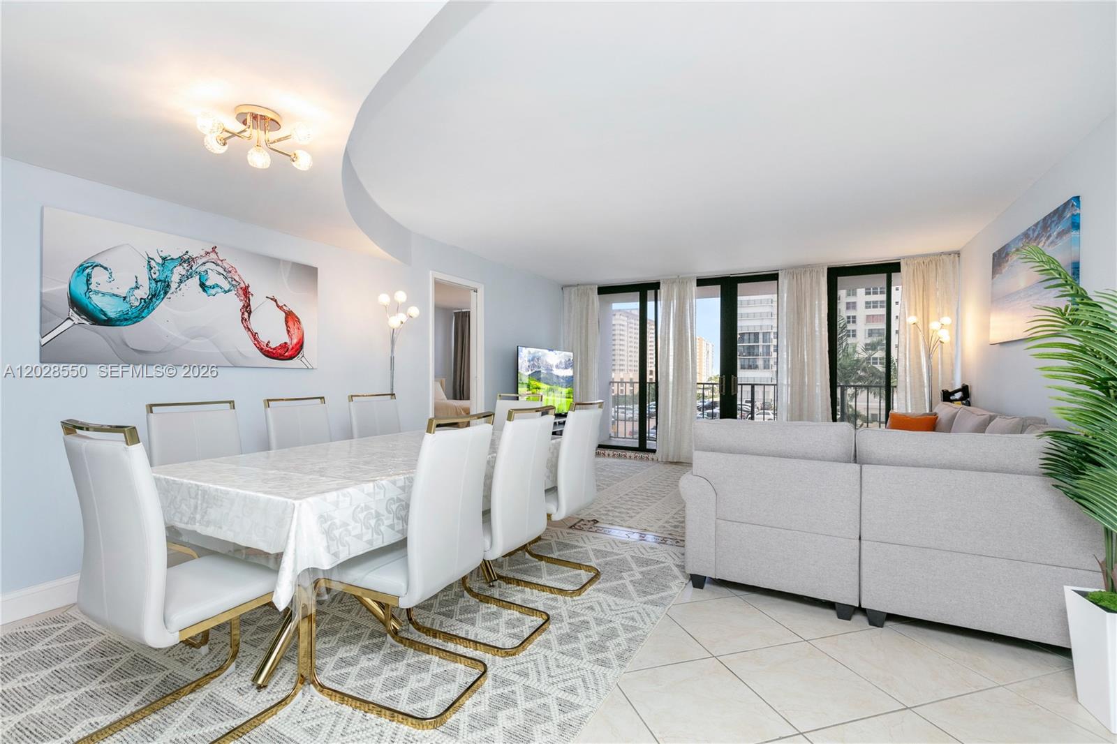 Photo of 2401 Ocean Dr #404, Hollywood, Florida, 33019 -