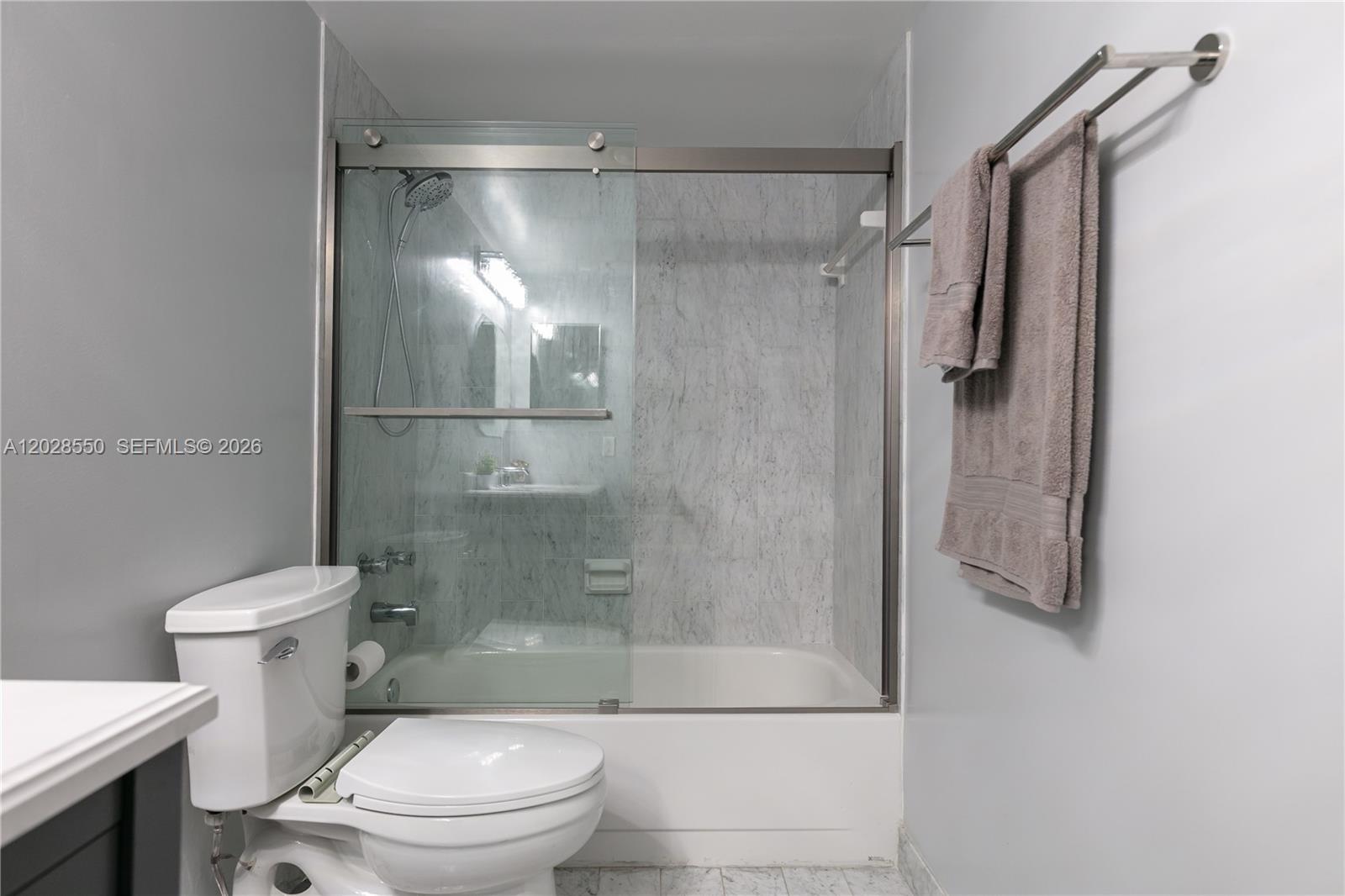 Photo of 2401 Ocean Dr #404, Hollywood, Florida, 33019 -
