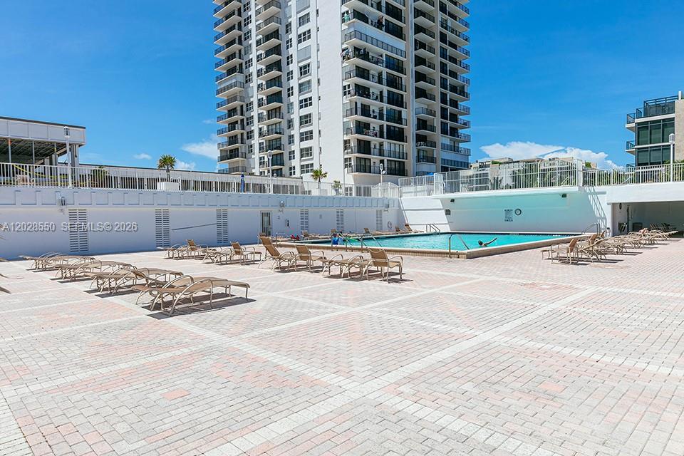 Photo of 2401 Ocean Dr #404, Hollywood, Florida, 33019 -