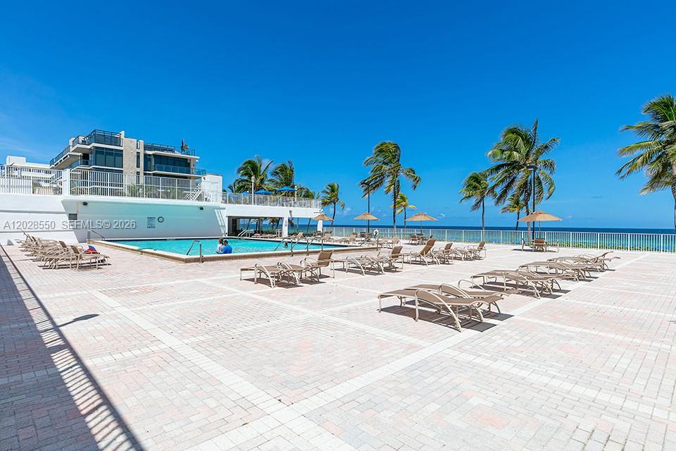 Photo of 2401 Ocean Dr #404, Hollywood, Florida, 33019 -