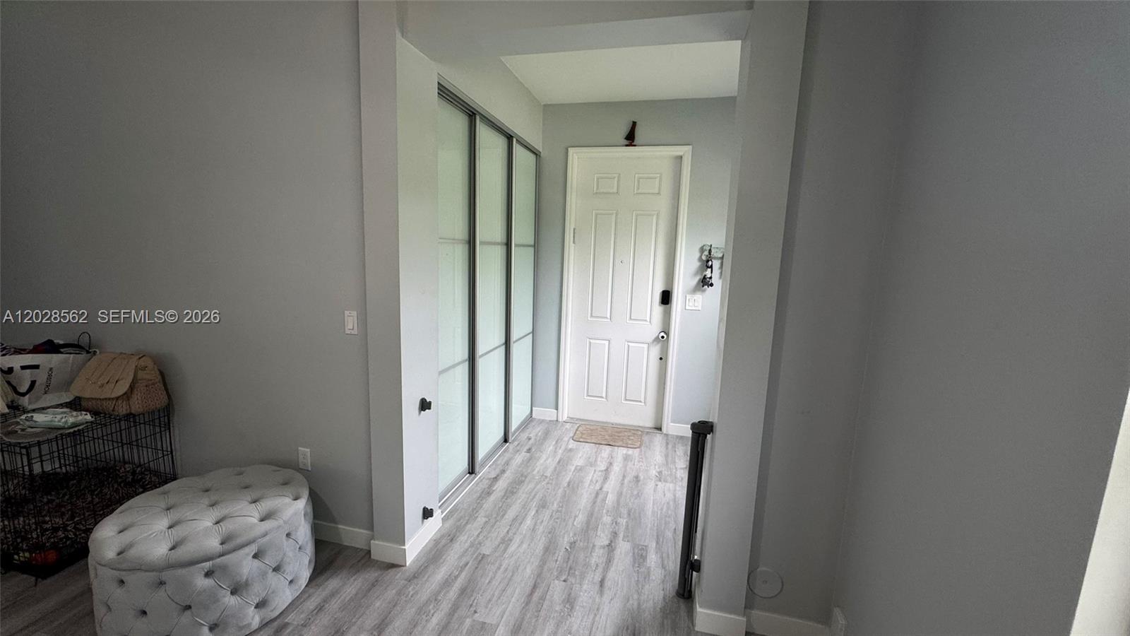 See details 19329 4 / 3 2223 sq. ft. $ 2026-06-01 0 Photo