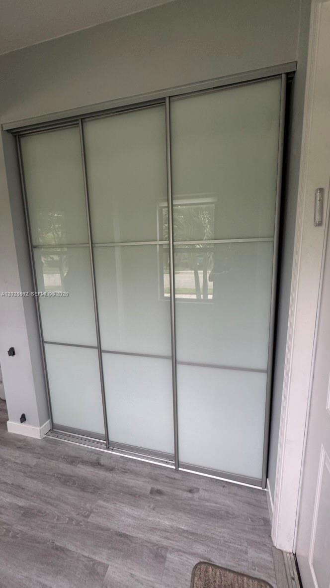 See details 19329 4 / 3 2223 sq. ft. $ 2026-06-01 0 Photo