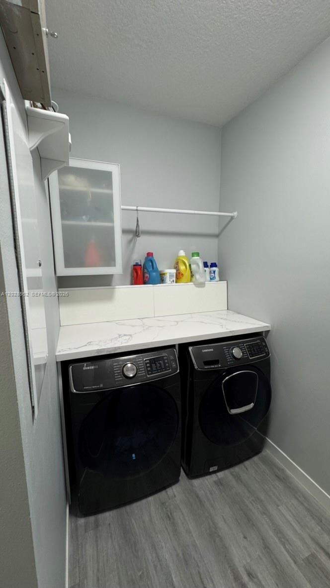 See details 19329 4 / 3 2223 sq. ft. $ 2026-06-01 0 Photo