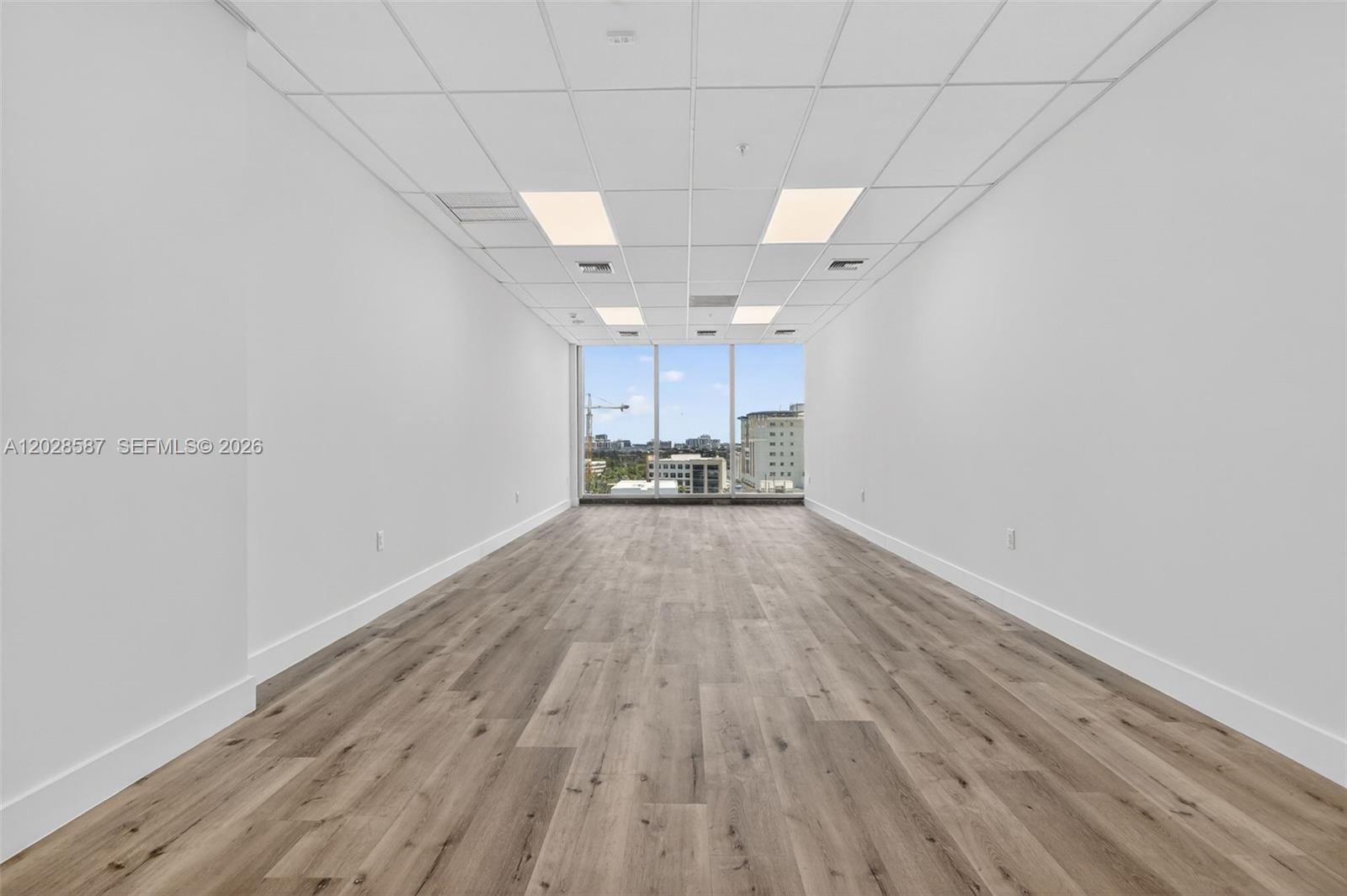 1006  /   sq. ft. $ 2026-06-01 0 Photo