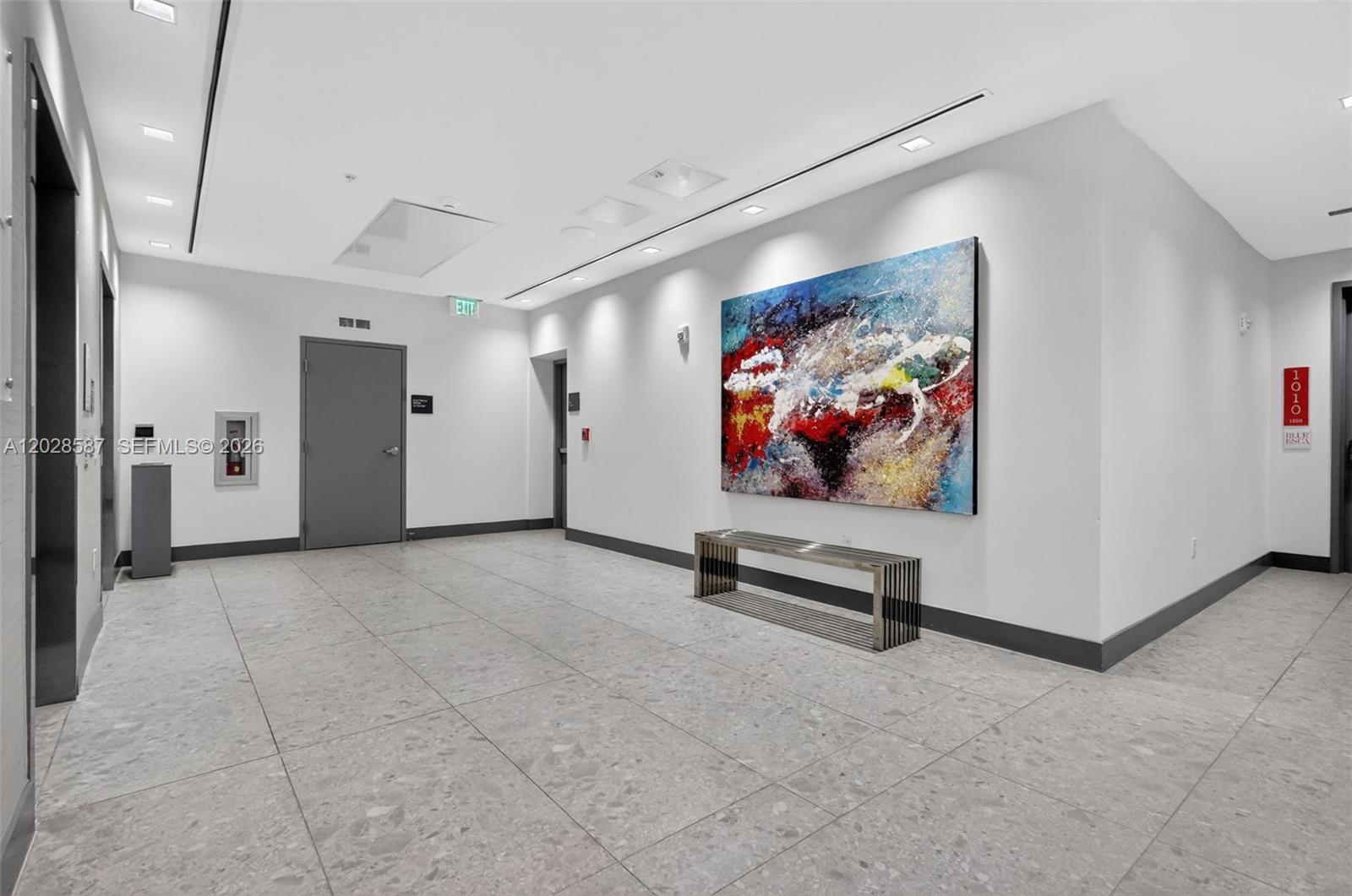 1006  /   sq. ft. $ 2026-06-01 0 Photo