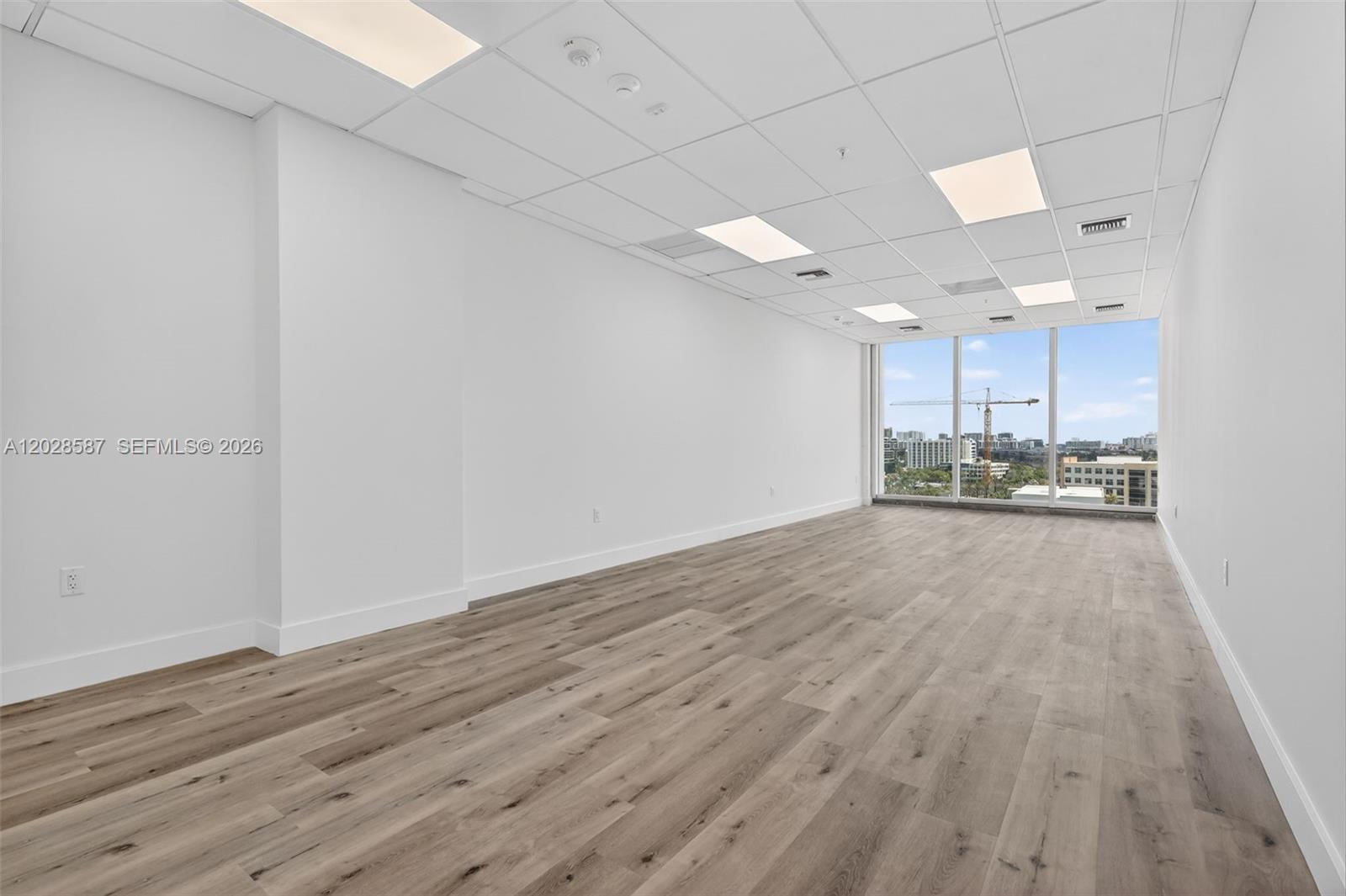 1006  /   sq. ft. $ 2026-06-01 0 Photo