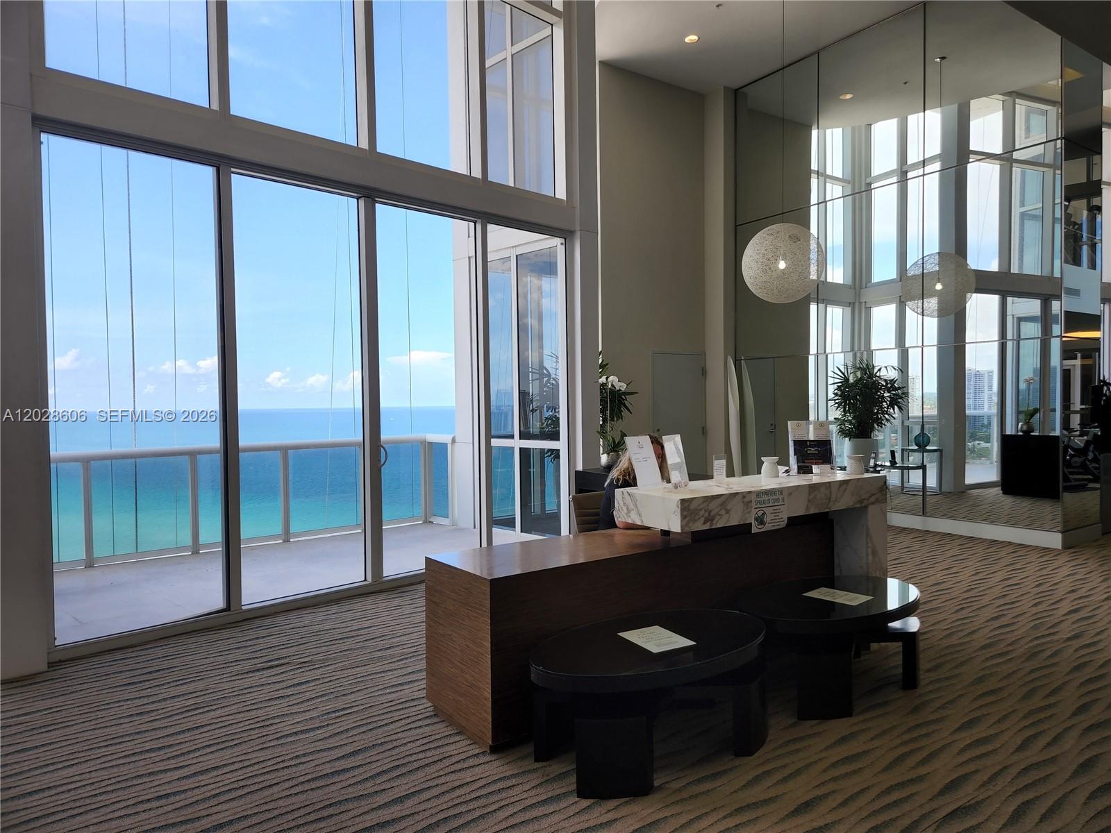 Ver detalles 4101A 2 / 2 1289 sq. ft. $ 2026-06-01 0 foto