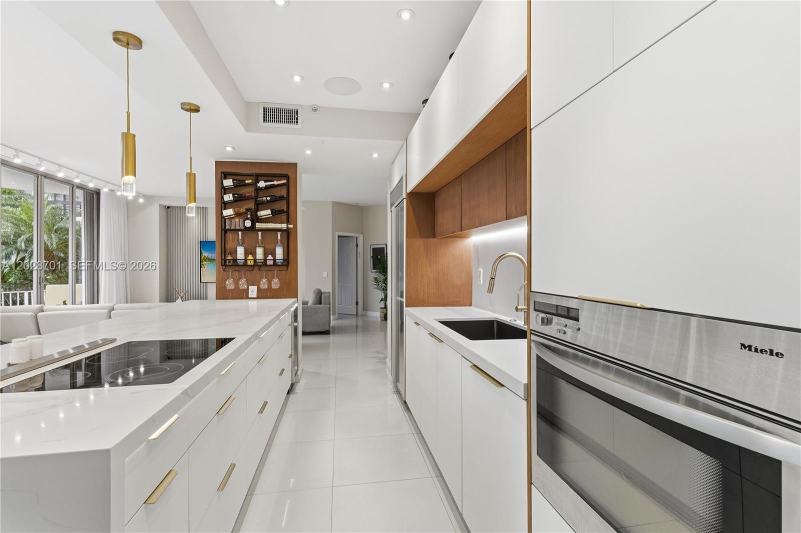 Photo of 3500 Mystic Pointe Dr  #104, Aventura, Florida, 33180 - 