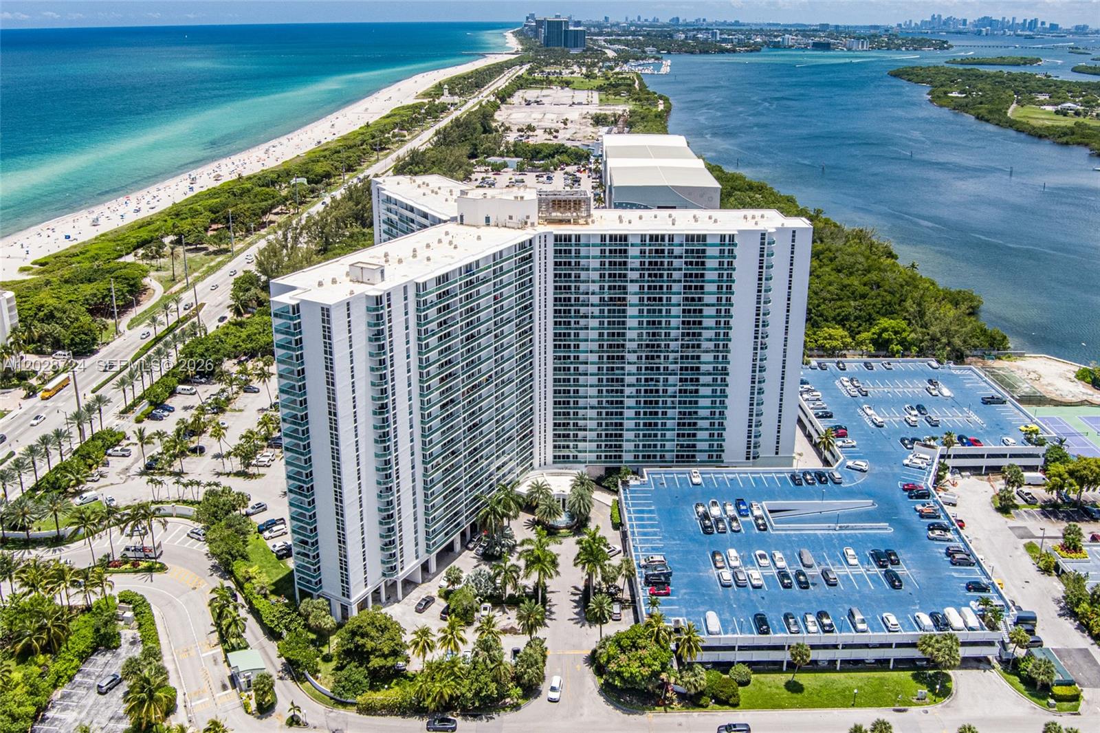 See details 1102 1 / 2 991 sq. ft. $ 2026-06-01 0 Photo