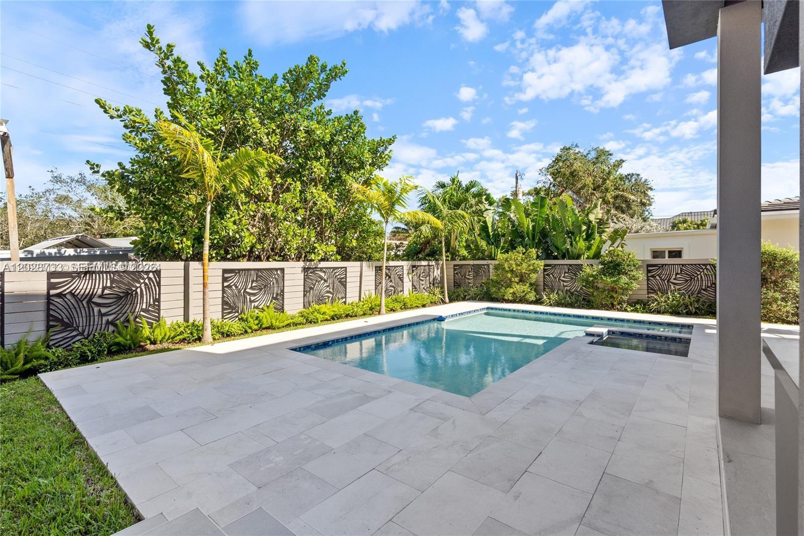   /  4390 sq. ft. $ 2026-06-01 0 foto