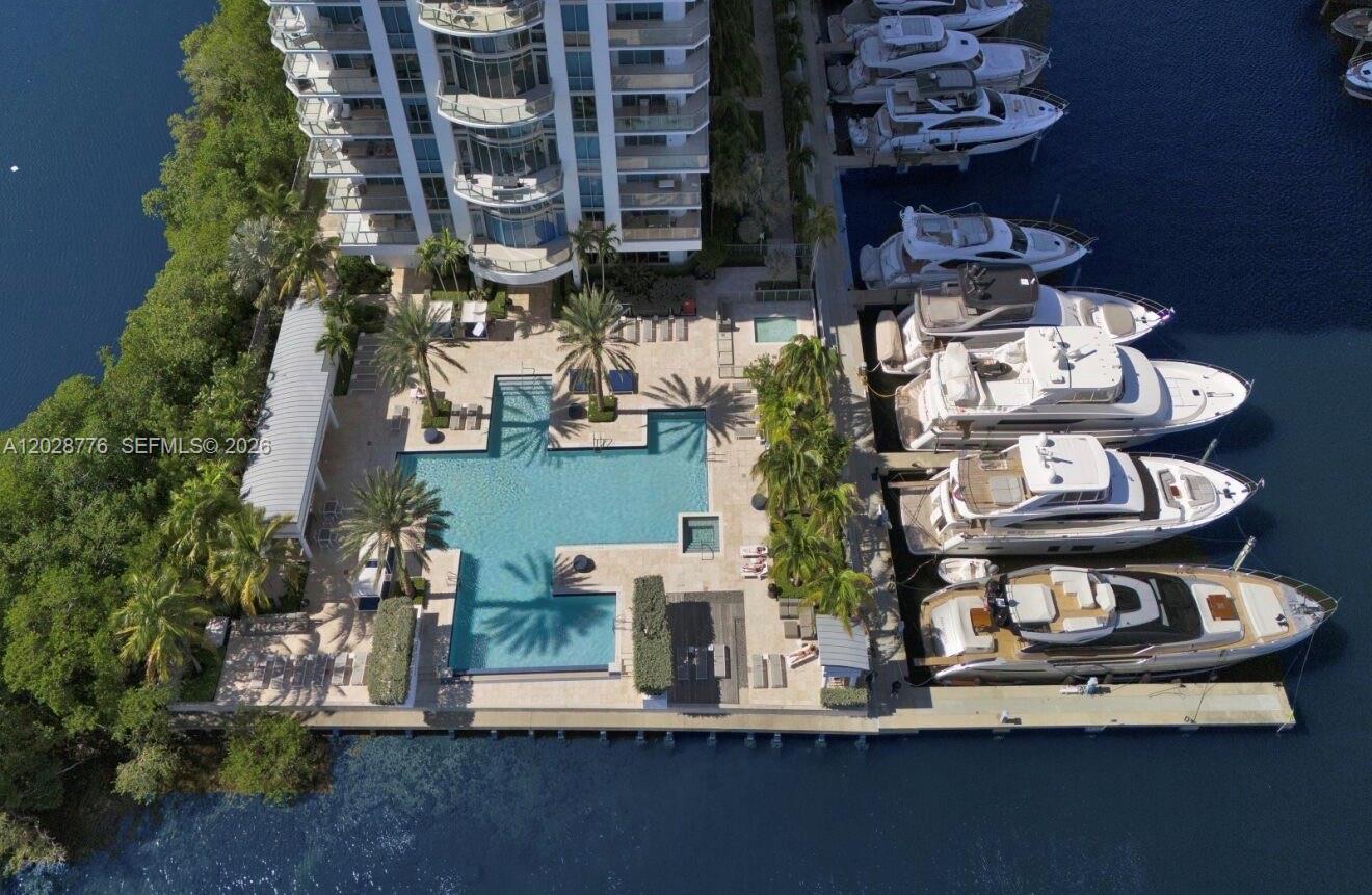 Photo of 17111 Biscayne Blvd  #208, North Miami Beach, Florida, 33160 - 