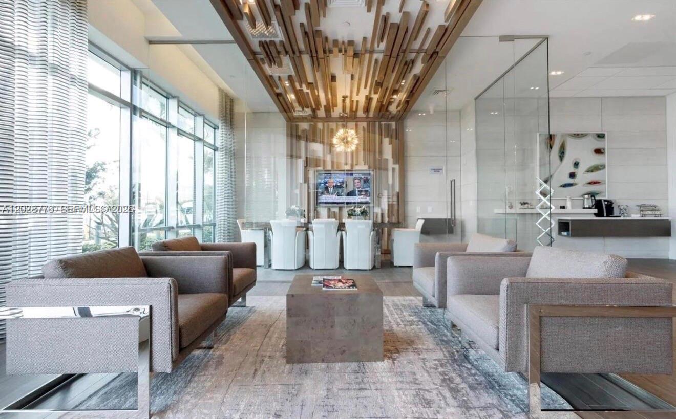 Photo of 17111 Biscayne Blvd  #208, North Miami Beach, Florida, 33160 - 