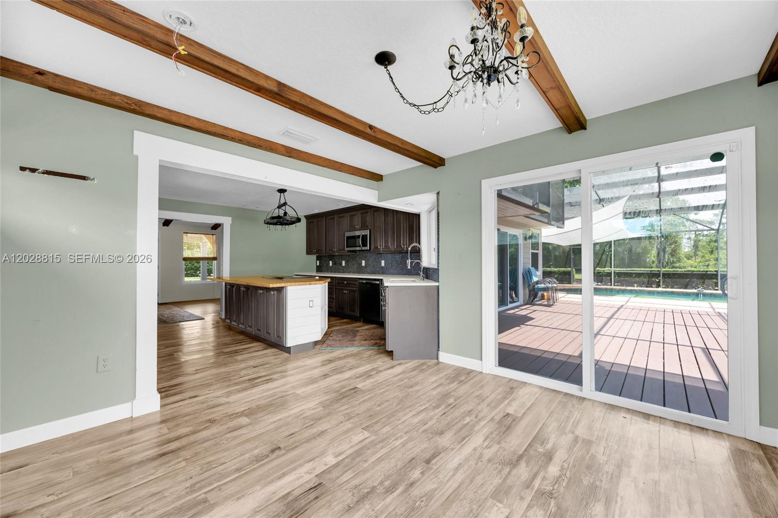 Ver detalles 4125 3 / 2 1496 sq. ft. $ 2026-06-01 0 foto