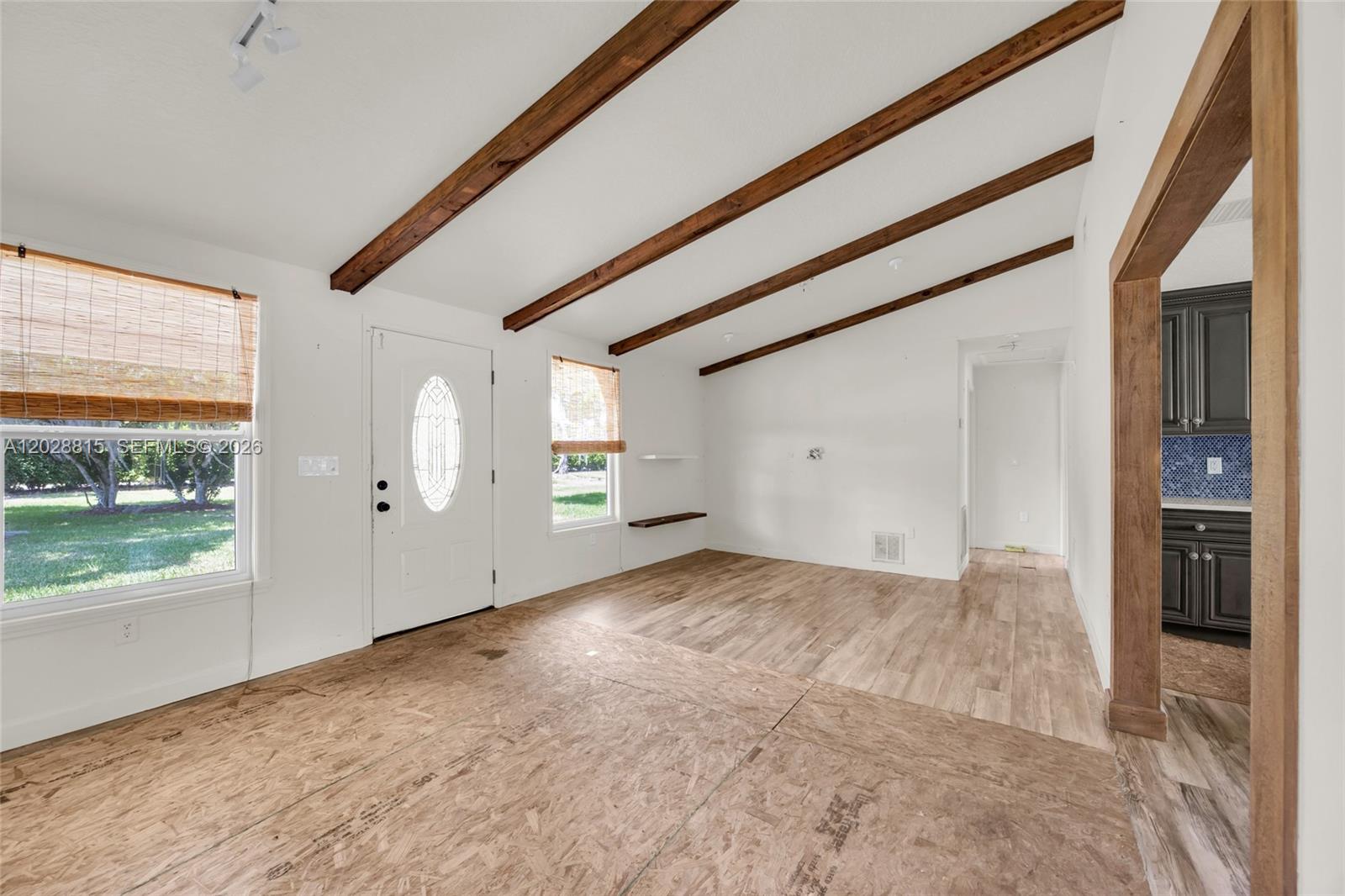 Ver detalles 4125 3 / 2 1496 sq. ft. $ 2026-06-01 0 foto
