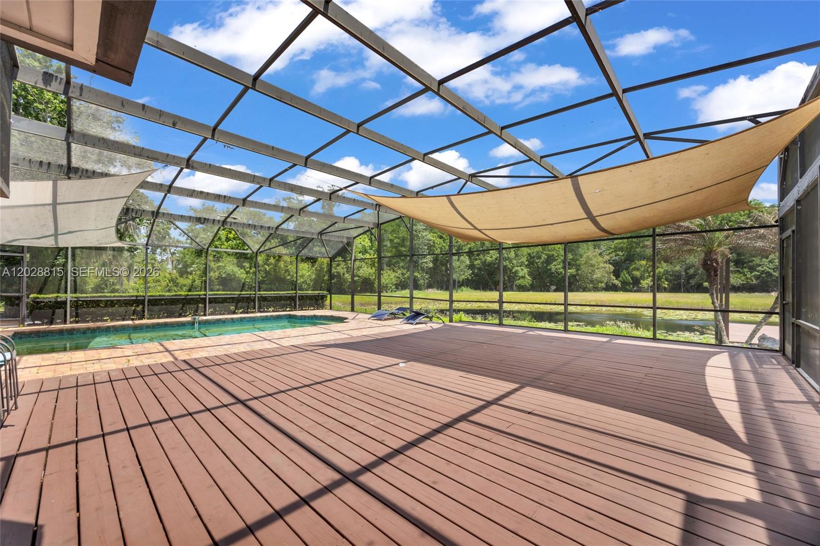 Ver detalles 4125 3 / 2 1496 sq. ft. $ 2026-06-01 0 foto