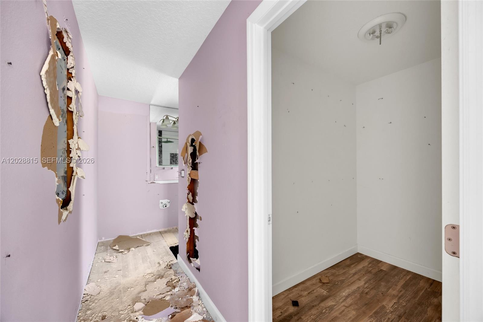 Ver detalles 4125 3 / 2 1496 sq. ft. $ 2026-06-01 0 foto