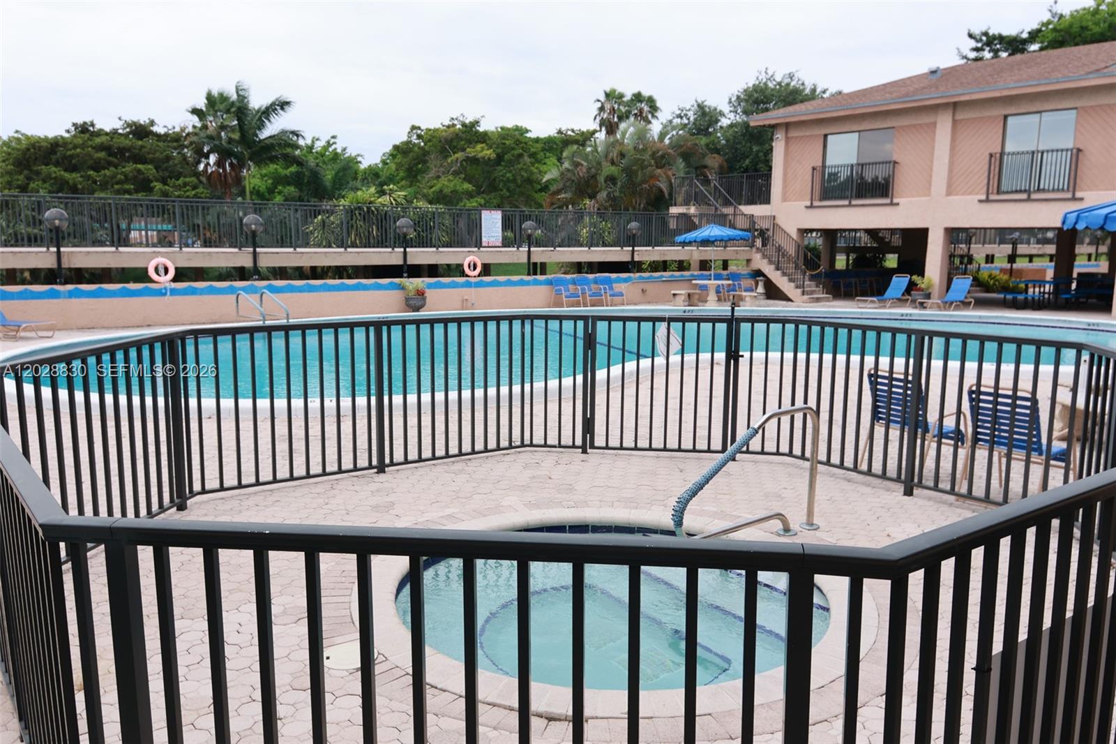 101 2 / 2 1110 sq. ft. $ 2026-08-17 0 foto