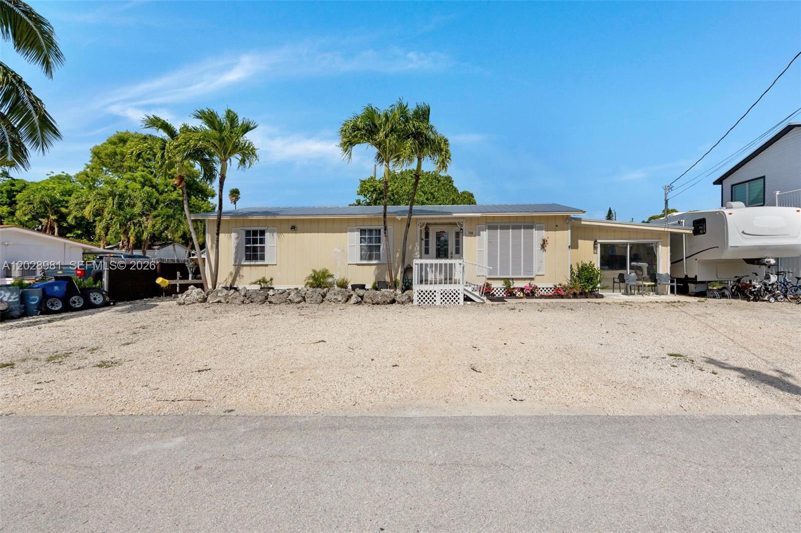 Ver detalles 780 4 / 3 1448 sq. ft. $ 2026-06-01 0 foto