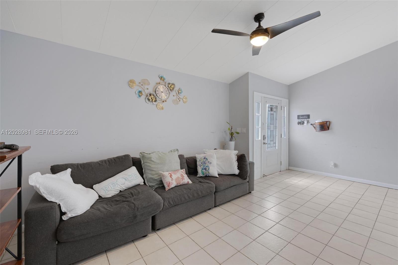Ver detalles 780 4 / 3 1448 sq. ft. $ 2026-06-01 0 foto