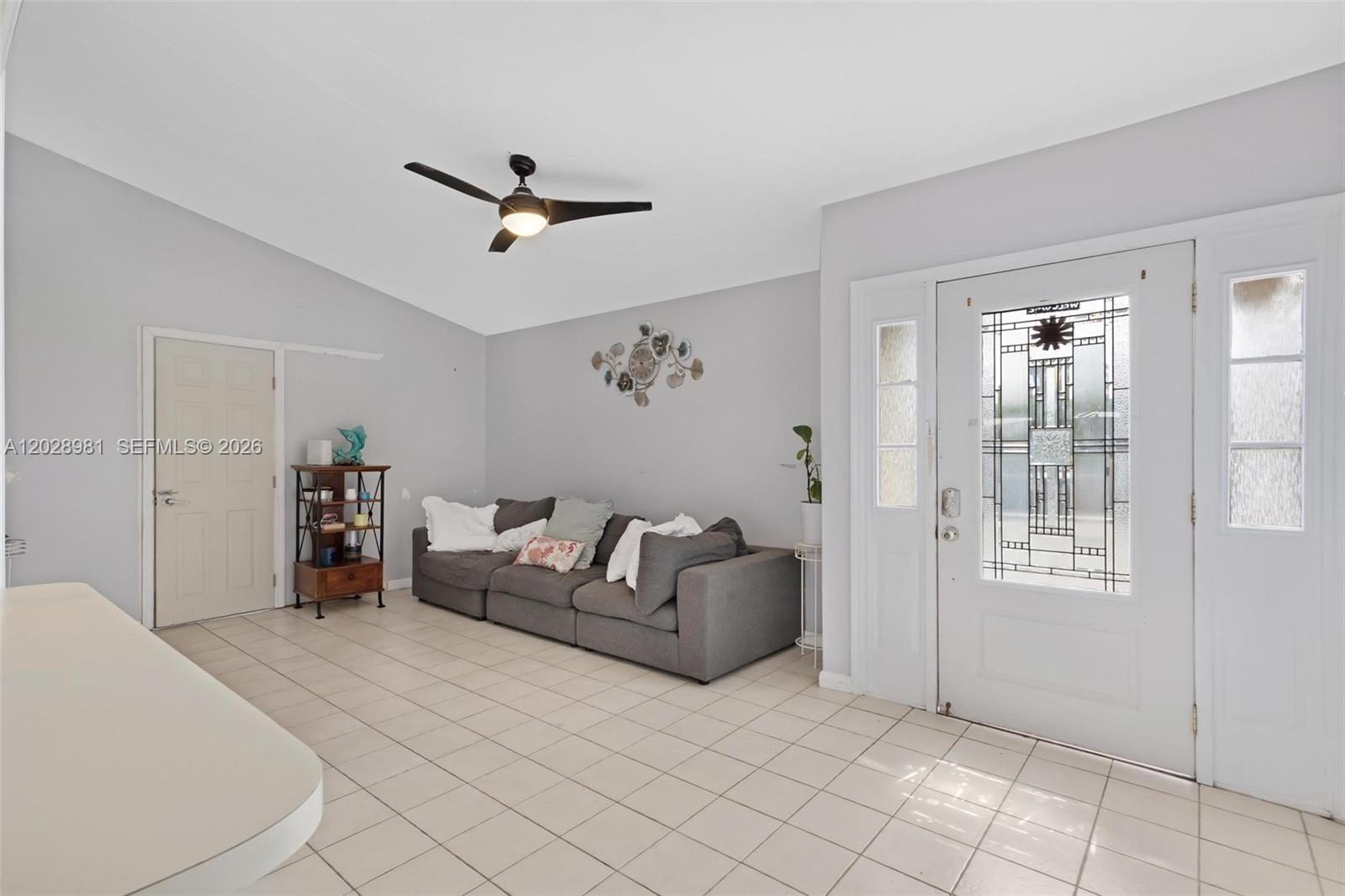 Ver detalles 780 4 / 3 1448 sq. ft. $ 2026-06-01 0 foto
